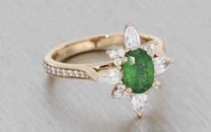 Stunning Emerald Diamond Snowflake Ballerina Ring