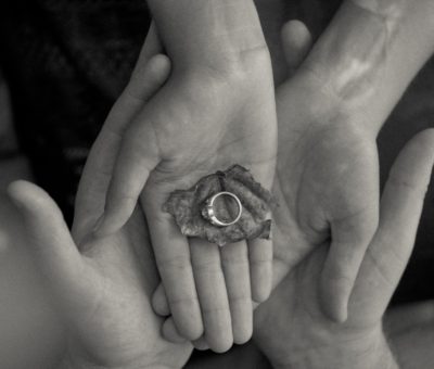 Festive Engagement: How to Plan the Perfect Christmas Proposal